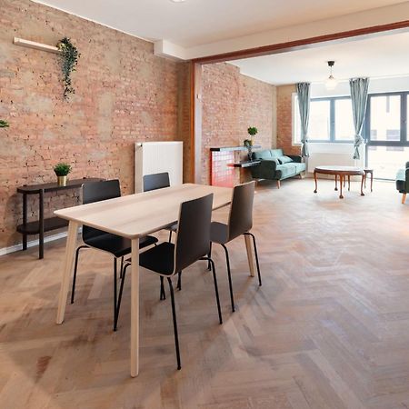 Charming And Spacious Apartments In The Heart Of Antwerp Exterior photo